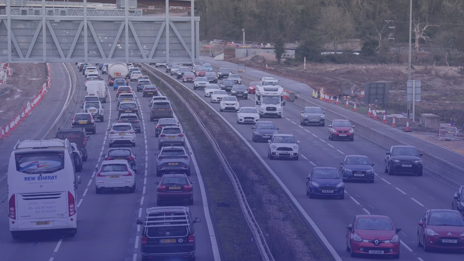 خمسة طرق مزدحمة في بريطانيا يجب تجنبها خلال عطلة نصف الفصل