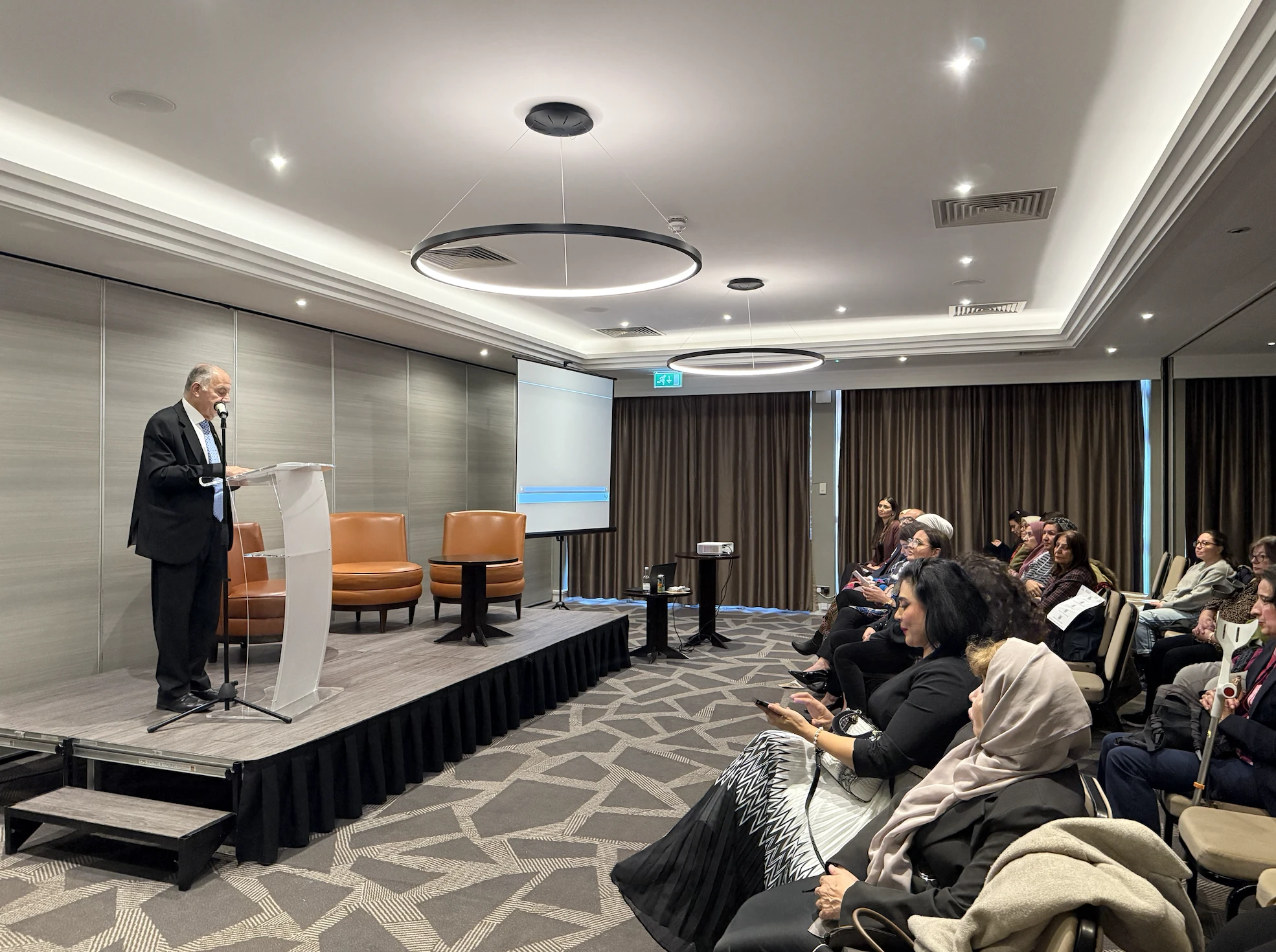 النسخة الثانية من مؤتمر المرأة الفلسطينية