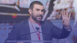 الإفراج عن الصحفي البريطاني سامي حامدي بعد احتجازه في أمريكا… ومطالبات بمحاسبة الحكومة على صمتها