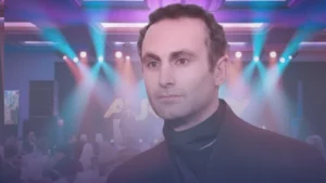 الممثل المصري البريطاني خالد عبد الله يشارك في اللقاء السنوي للعرب في بريطانيا