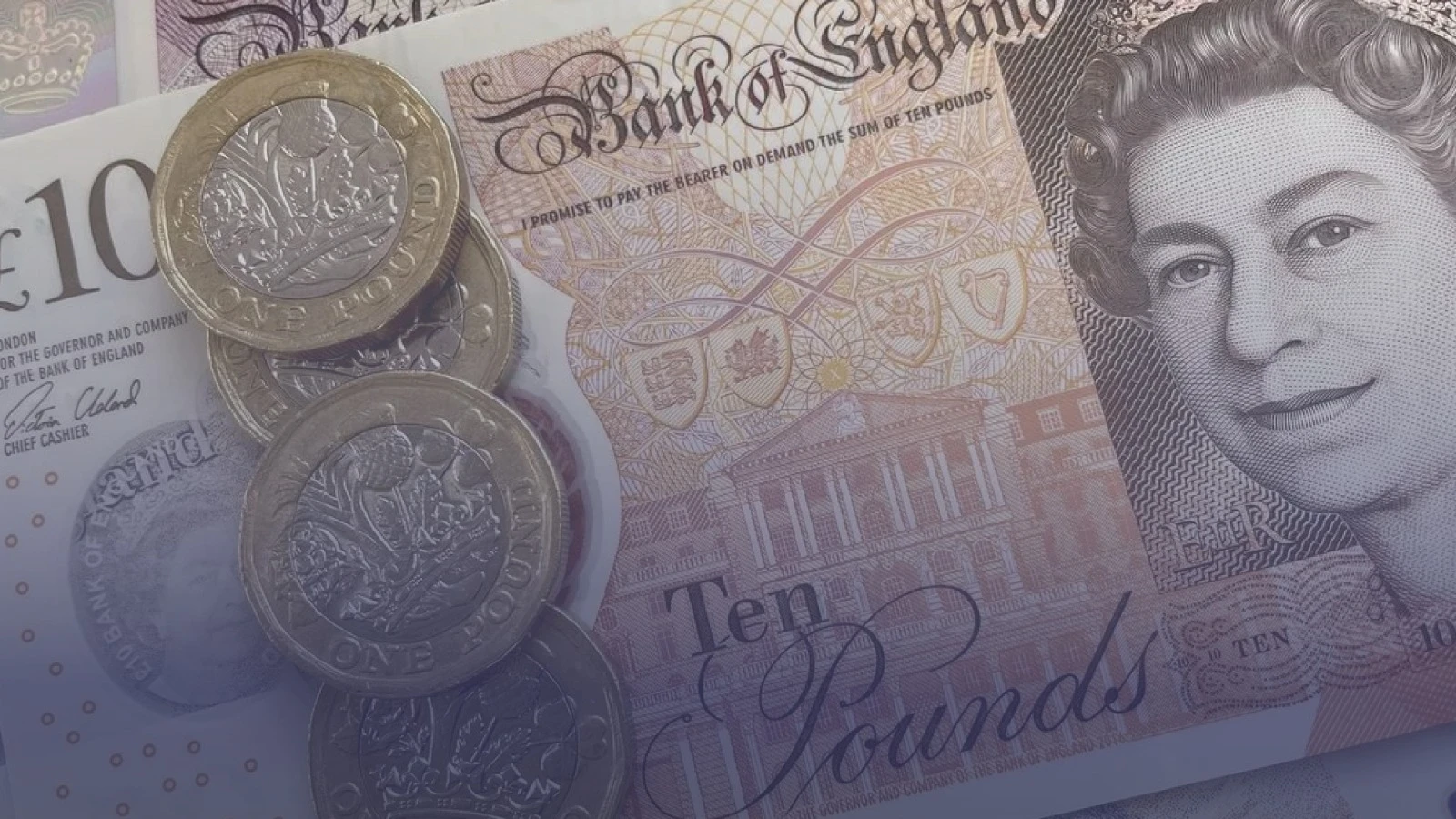 ميزانية بريطانيا 2025: كيف ستؤثر التغييرات الضريبية والمعاشات على أموالك؟