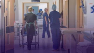 هل تقليص حجم المستشفيات هو الحل الأمثل لأزمة القطاع الصحي NHS؟ تقرير جديد يثير الجدل