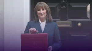 ريفز ترفض اتهامات تضليل الرأي العام قبل إعلان الميزانية