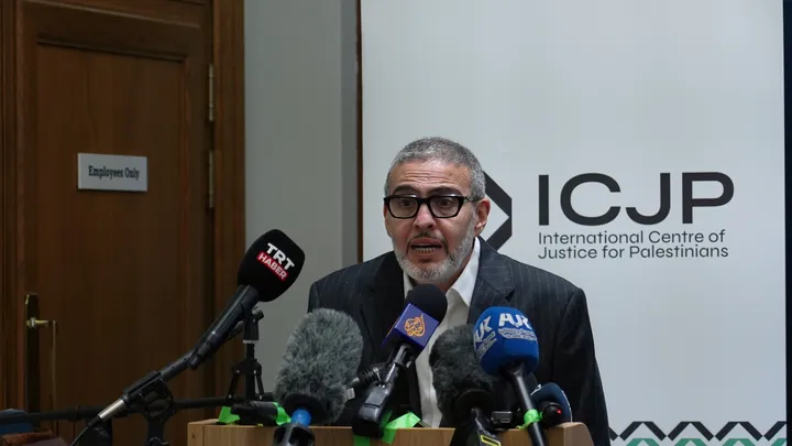 صندوق غسان أبو ستة القانوني… حملة دعم دولية لحماية طبيب كشف جرائم الحرب في غزة