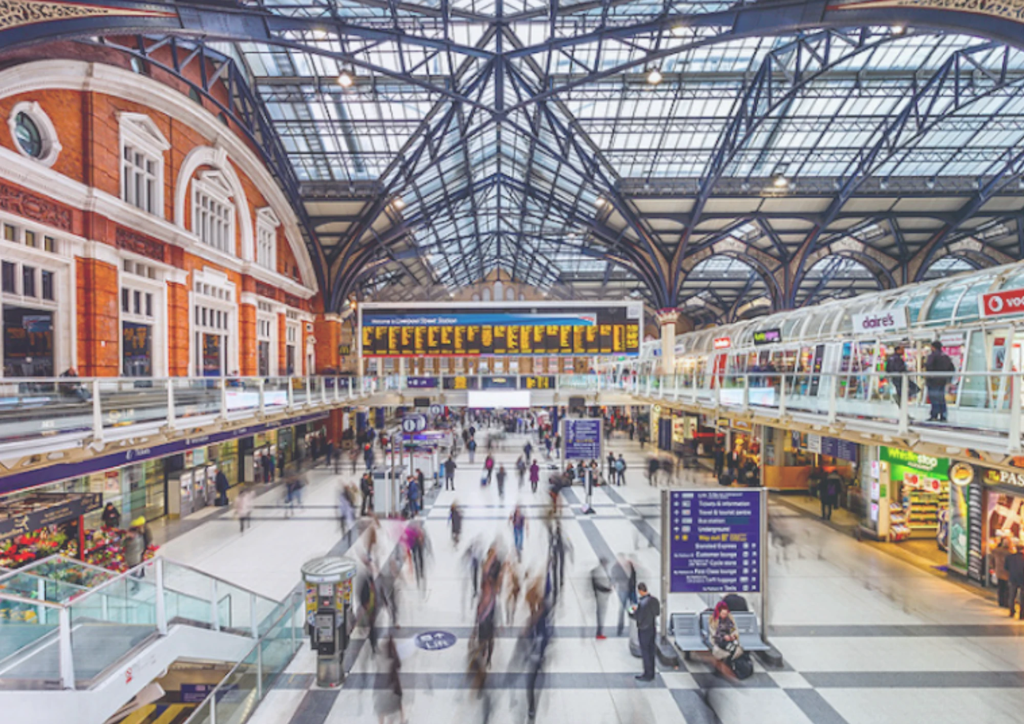 فوضى سفر مع بداية العام الجديد بعد إغلاق أكثر محطات القطارات ازدحامًا في لندن