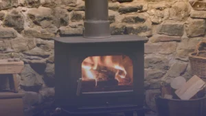 خطط جديدة في بريطانيا قد تحظر المواقد التي تعمل بالحطب جزئيًا لمواجهة التلوث