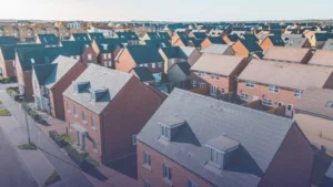 دراسة: هل العقار في بريطانيا استثمار أم مخاطرة؟