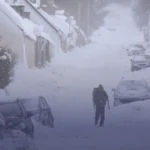 الثلوج قادمة إلى بريطانيا: خرائط الطقس تكشف عن عواصف ثلجية في المدن الكبرى