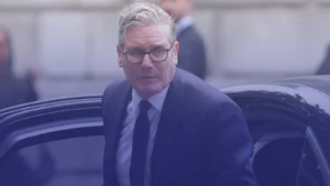 زيارة طفلين من غزة لرئيس الوزراء البريطاني تسلط الضوء على تأخر إجلاء مئات الأطفال