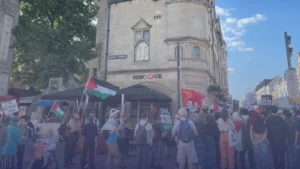 وقفة " أصوات لأجل فلسطين " أمام البرلمان البريطاني اليوم