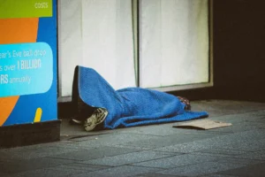 لماذا تشكّل خوارزميات نظام الهجرة خطرًا على اللاجئين في بريطانيا؟