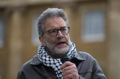 اعتقالات خلال مسيرة التضامن مع معتقلي «بال أكشن» المضربين عن الطعام في لندن