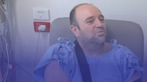 الجارديان: كيف يتعافى البطل السوري أحمد الأحمد بعد إصابته بخمس رصاصات؟