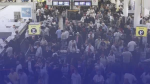 قائمة كاملة باضطرابات السفر المتوقعة في بريطانيا خلال أعياد الميلاد 2025