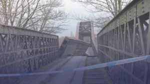 انهيار جسر تاريخي في موراي يثير صدمة المجتمع المحلي