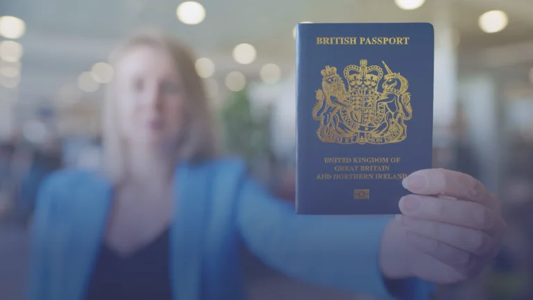 بريطانيا تمنح اللجوء لأول فلسطيني بجواز إسرائيلي خوفًا من تعرضه للاضطهاد