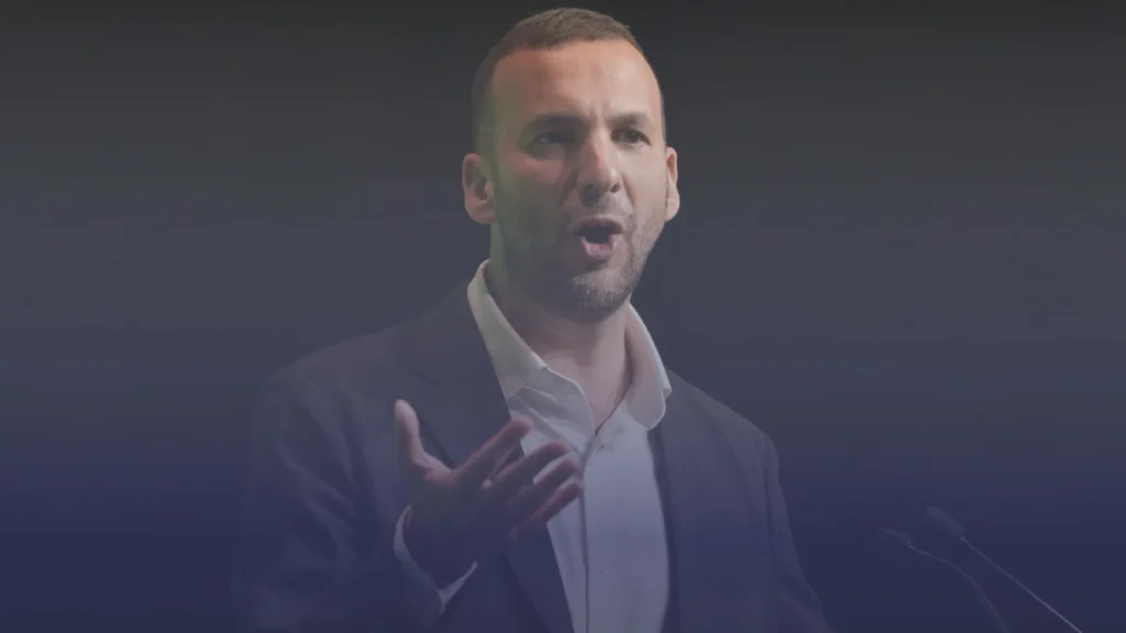 زعيم حزب الخضر يتهم الحاخام الأكبر بترويج أجندة سياسية لإسرائيل