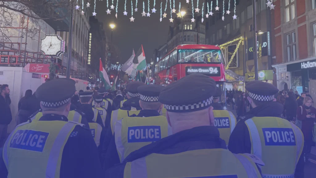 الجارديان: شرطة لندن تستخدم صلاحيات قديمة ضد مظاهرات فلسطين