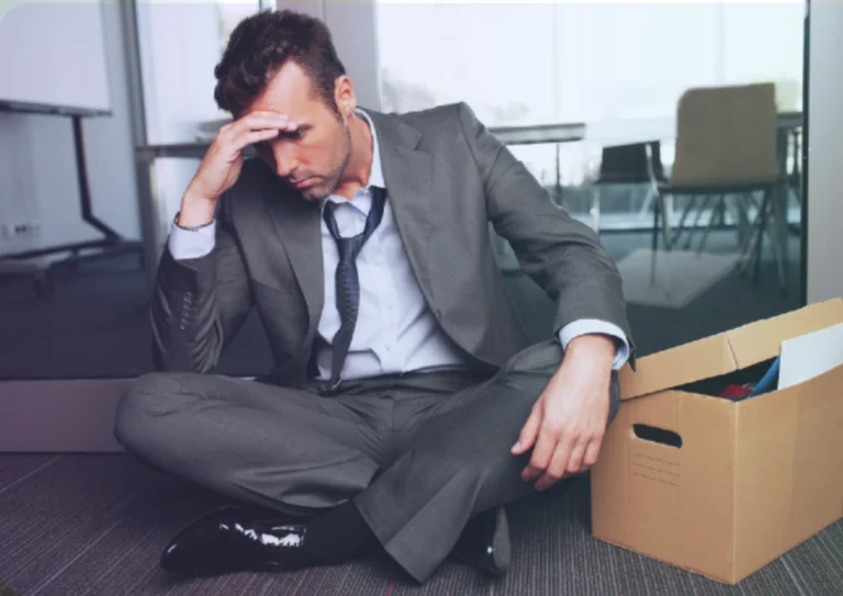 قرار صادم: فصل سائق حافلة بعد مطاردته لصًا في لندن