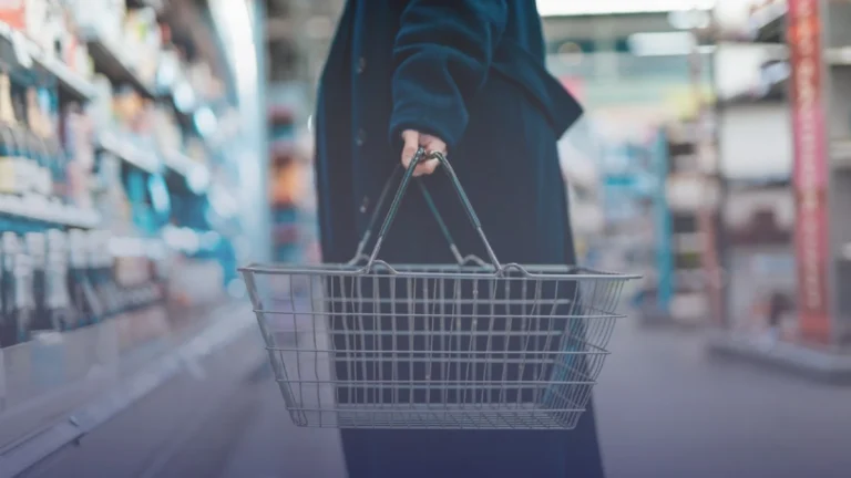 الكشف عن أرخص سوبرماركت في بريطانيا لعام 2025