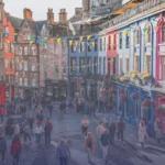 أكثر الأحياء جاذبية في بريطانيا للانتقال إليها في 2026