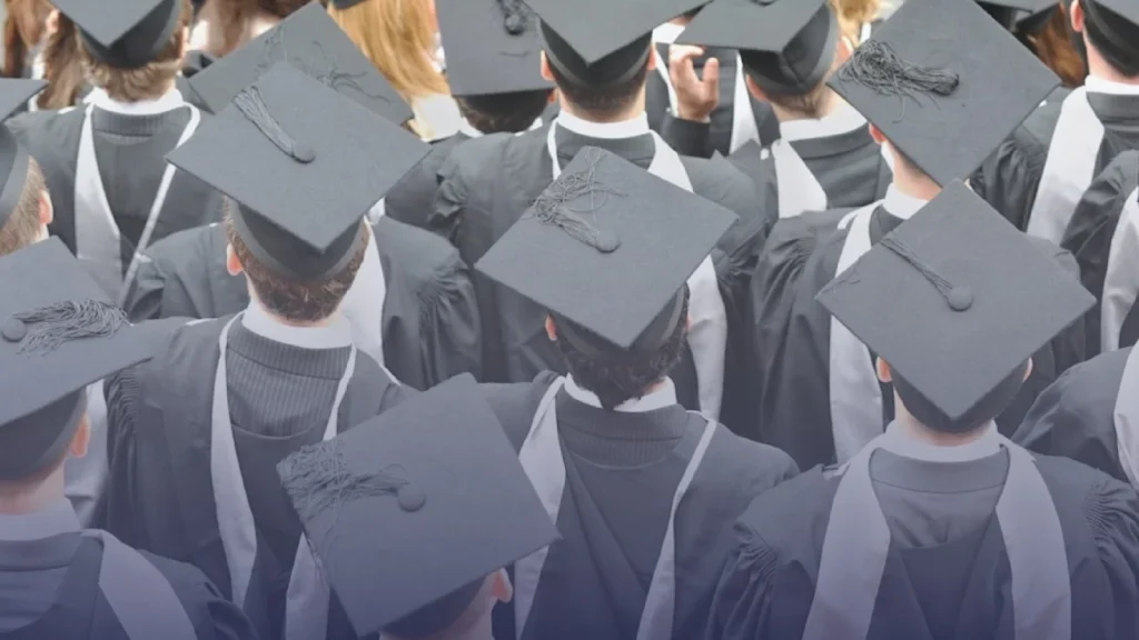 أزمة البطالة تتفاقم في بريطانيا.. وأكثر من 700 ألف خريج يعتمدون على الإعانات