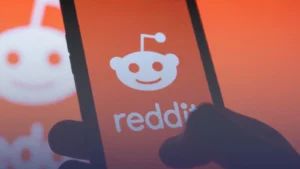 الجارديان: منصة تتفوق على تيك توك في بريطانيا وتجذب جيل زد عبر البحث