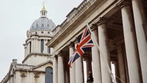 زلزال «وثائق إبستين» 2026: سقوط ماندلسون وحصار الأمير أندرو… هل تصمد المؤسسة البريطانية؟