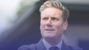 الجارديان: الناشط عمير خالد على مشارف الخطر وحكومة ستارمر تتجاهل وضعه الصح