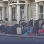 شابانا محمود تخطط لإغلاق فنادق اللجوء ووقف دعم آلاف المحتاجين في الربيع