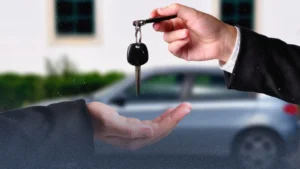 خمس علامات تدل على أن "مشتري سيارتك" هو في الحقيقة محتال محترف