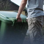 تحذير للأسر في بريطانيا: غرامة تصل إلى 400 باوند بسبب خطأ شائع في رمي النفايات