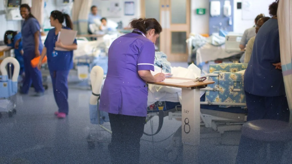 زيادة طفيفة على رواتب الخدمات الصحية NHS اعتبارا من إبريل 2026