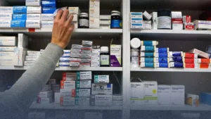 صيادلة يحذرون من وقف خدمات صحية في إنجلترا قريباً