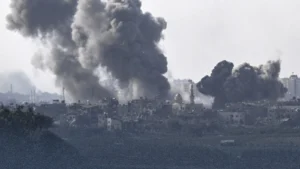 وثائق مسربة: إسرائيل طلبت استشارات قانونية سرية لحماية البريطانيين المشاركين في إبادة غزةوثائق مسربة: إسرائيل طلبت استشارات قانونية سرية لحماية البريطانيين المشاركين في إبادة غزة