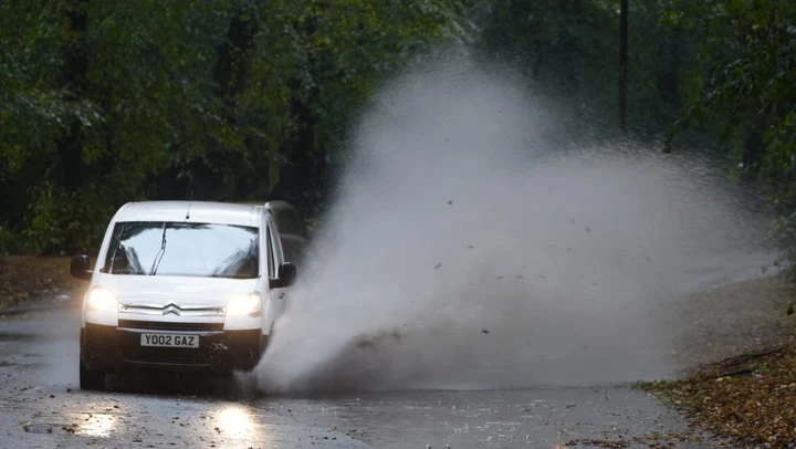 مستجدات العاصفة بدرو: ثلوج وجليد متوقعان في هذه المناطق
