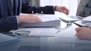 ثلاثة أخطاء ضريبية شائعة ترفع خطر التدقيق وكيفية تفاديها