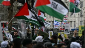 لماذا منعت وزيرة الداخلية مسيرة "يوم القدس" في لندن؟ كواليس القرار والاعتقالات الـ 12