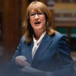 دعم جديد لفواتير الطاقة في بريطانيا: هل تحصل عائلتك على منح من المجالس المحلية؟