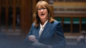 دعم جديد لفواتير الطاقة في بريطانيا: هل تحصل عائلتك على منح من المجالس المحلية؟