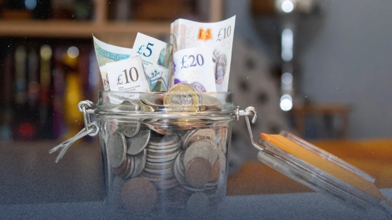 تحذير للمواطنين: "طريقة لتوفير المال" قد تنتهي بك بغرامة 500 باوند وسجل جنائي