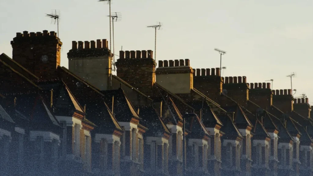 دليلك لضريبة الكاونسل: كيف تُحسب وأين تذهب أموالك؟