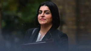 قادة دينيون يحثون وزيرة الداخلية على التروي بشأن اللاجئين