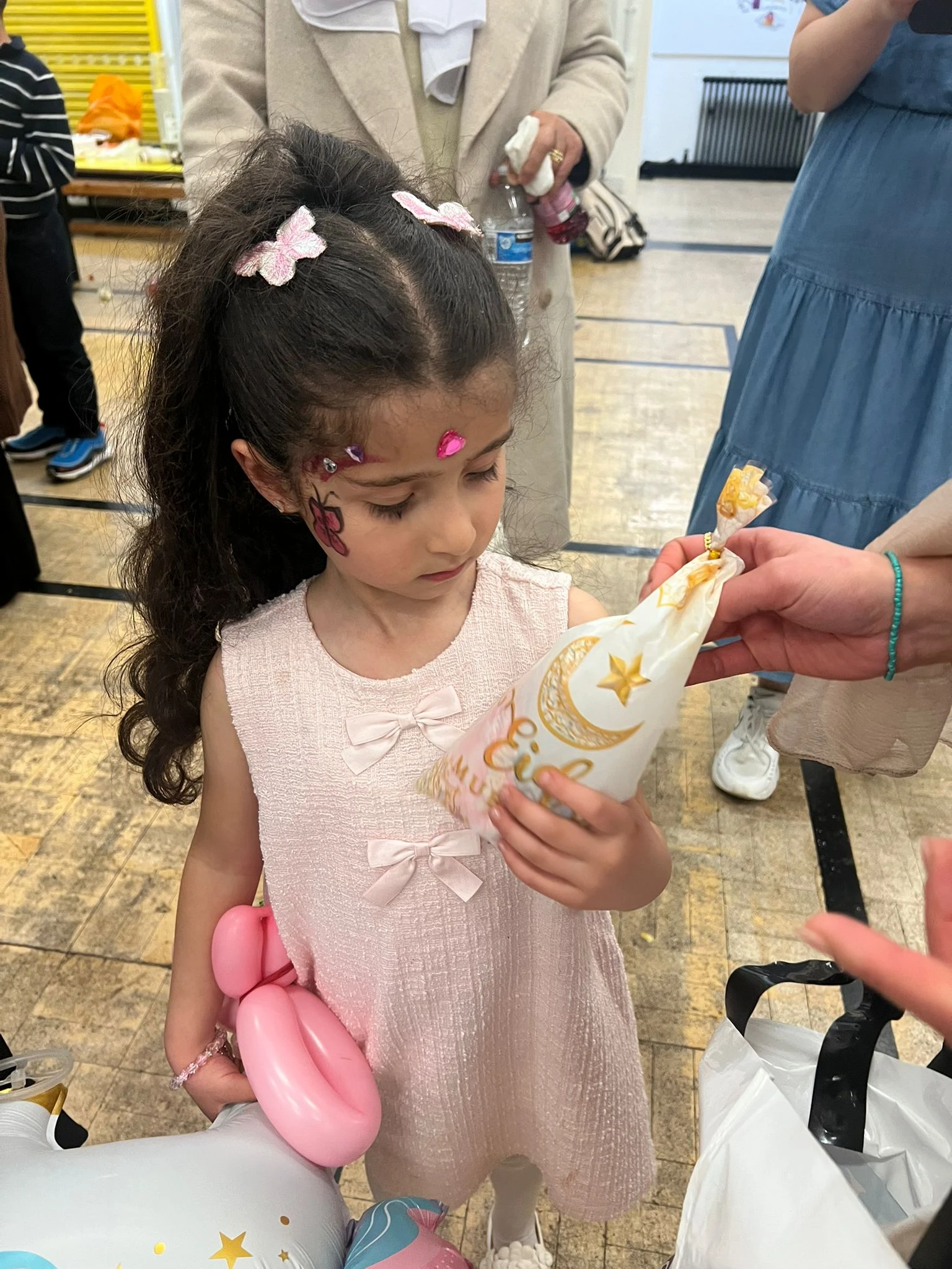 نكهة أردنية في قلب مانشستر.. ملتقى الأردنيين يجمع العائلات في احتفالية عيد الفطر