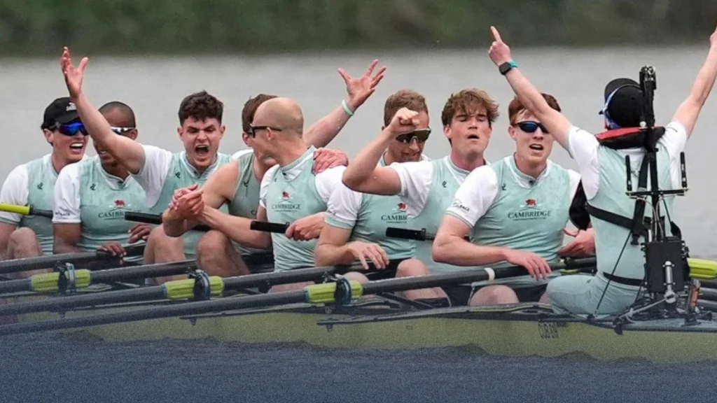 كل ما تريد معرفته عن سباق القوارب 2026 بين أكسفورد وكامبريدج