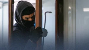 الشرطة البريطانية تفشل في حل 92% من جرائم السطو على المنازل