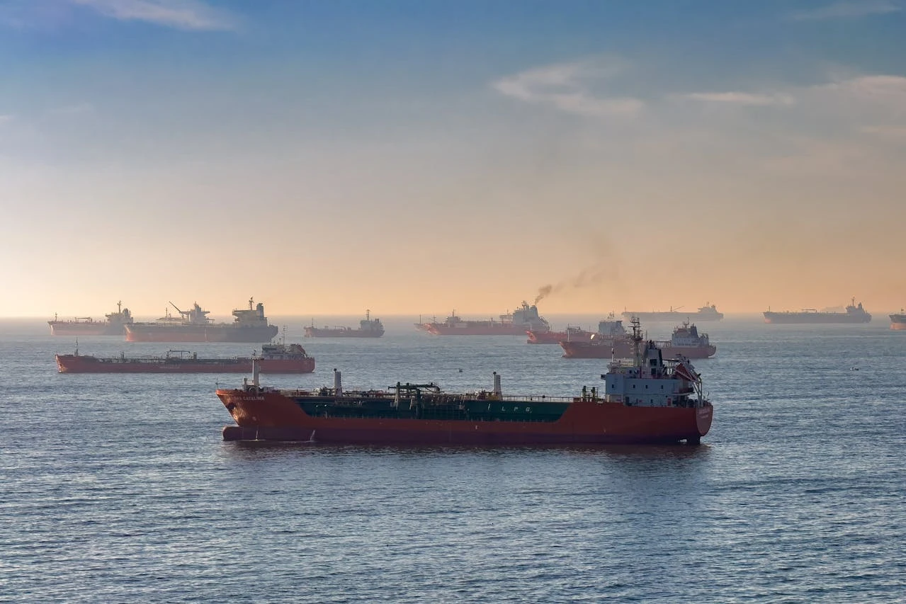 تحذير من "ضربة اقتصادية": كيف سترفع "حرب إيران" أسعار الوقود والتضخم في بريطانيا؟