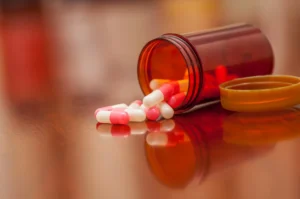 أزمة الدواء تقترب.. كيف تهدد حرب إيران إمدادات الصيدليات البريطانية؟