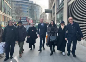 صحافيون 5 من أصول عربية يقاضون بي بي سي للتحيز الإعلامي ضد غزة