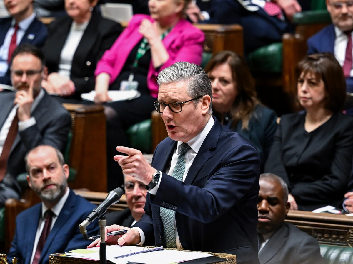 بريطانيا تبدأ خطة إجلاء آلاف الرعايا من الشرق الأوسط بعد تصاعد وتيرة حرب إيران